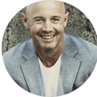 Desmond Hale Review YALUNDISI Backpack